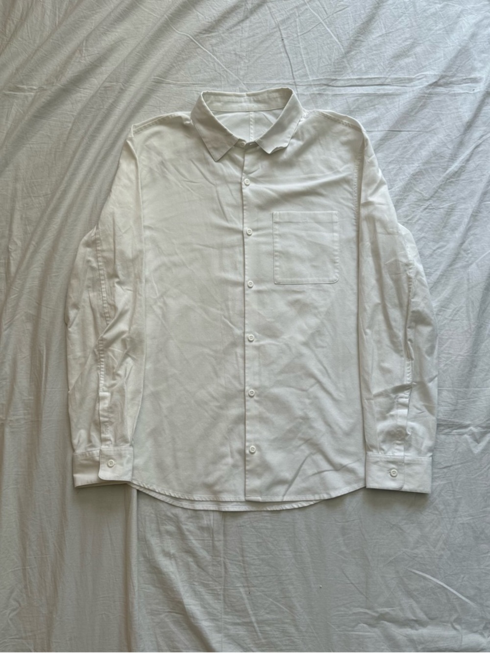 Lululemon lightweight white long sleeve button up shirt Men’s S/M